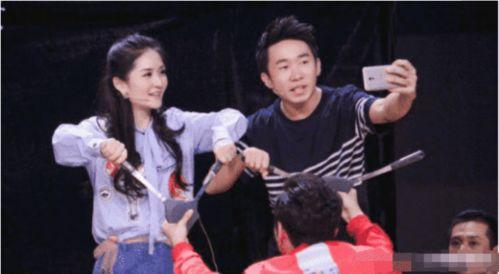 杨迪妈妈娱乐圈吃瓜视频,揭秘明星幕后生活