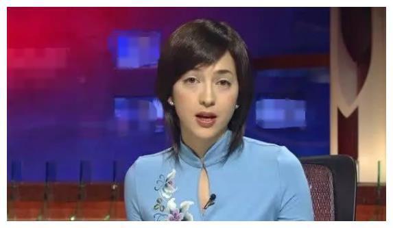 娱乐吃瓜探班男艺人