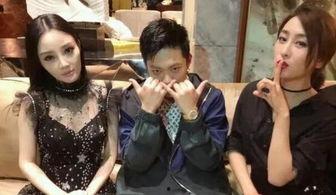 娱乐圈搬凳子吃瓜