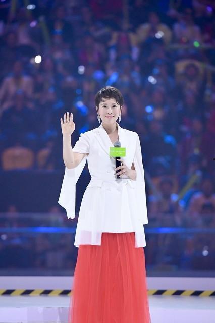 娱乐吃瓜女艺人节目,吃瓜女艺人节目背后的故事与真相